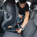 How to remove Graco car seat from the base